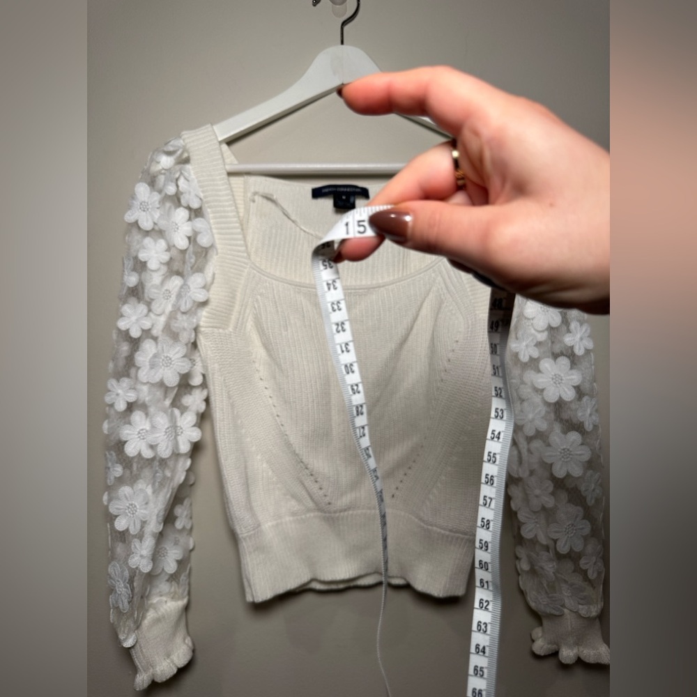LAST CHANCE French Connection Cream Floral Mesh Sleeve Knit Top Size M - Picture 7 of 8
